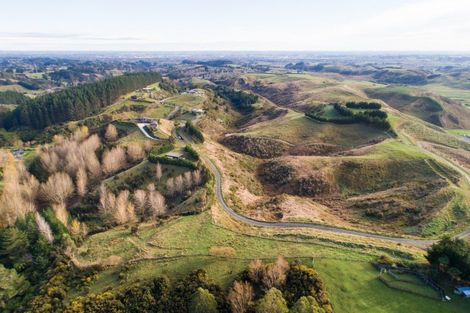 Photo of property in 82 County Heights Drive, Aokautere, 4471