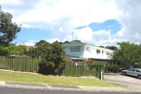 Photo of property in 2 Alexander Avenue, Torbay, Auckland, 0630