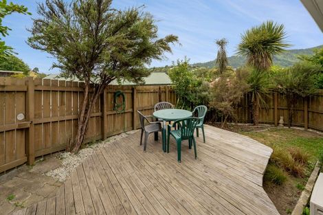 Photo of property in 3/12 Vosper Street, Toi Toi, Nelson, 7010