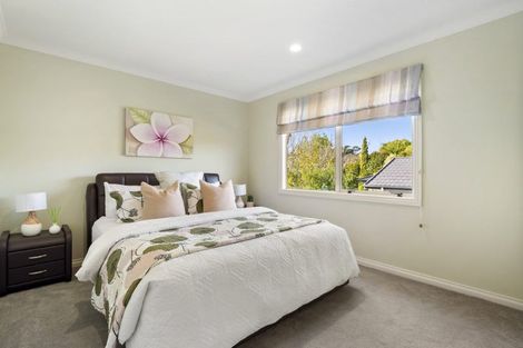 Photo of property in 16 Oakway Drive, Schnapper Rock, Auckland, 0632