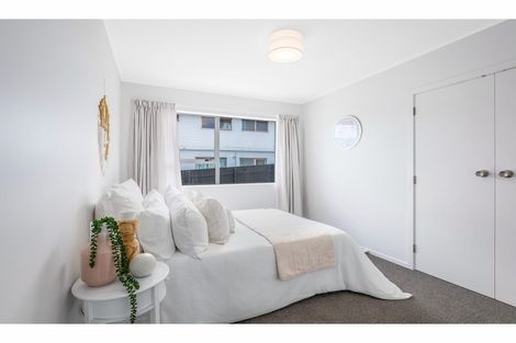 Photo of property in 34 Cypress Drive, Maungaraki, Lower Hutt, 5010