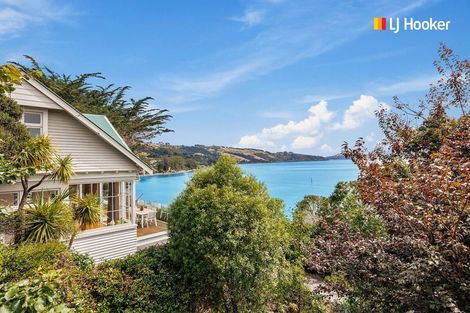 Photo of property in 7 Ngaio Street, Macandrew Bay, Dunedin, 9014