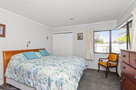 Photo of property in 18 Mission Road, Greenmeadows, Napier, 4112