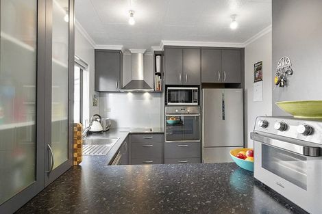 Photo of property in 83b Princess Street, Waitara, 4320