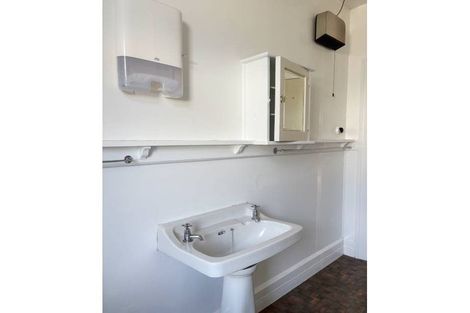 Photo of property in 37 Hillier Place, Spreydon, Christchurch, 8024