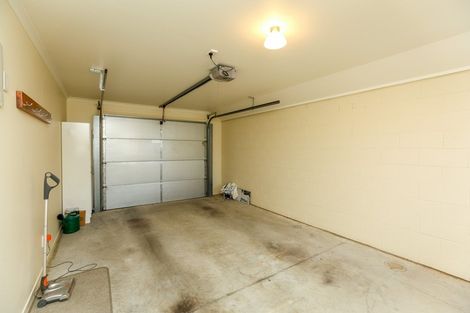 Photo of property in 12 Ropiha Street, Fitzroy, New Plymouth, 4312