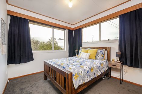 Photo of property in 14 Middleton Road, Kew, Dunedin, 9012