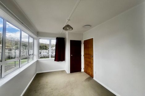 Photo of property in 8 Gillespie Street, Taita, Lower Hutt, 5011