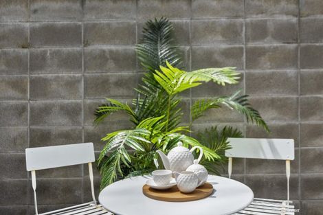 Photo of property in Canvas Apartments, 6/307 Willis Street, Te Aro, Wellington, 6011