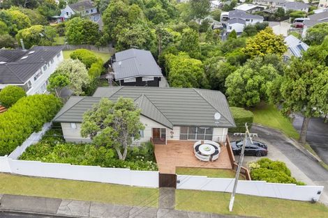 Photo of property in 24a Alexander Street, Cockle Bay, Auckland, 2014