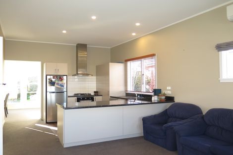 Photo of property in 215 Church Street, West End, Timaru, 7910