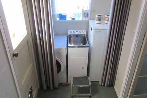 Photo of property in 5a Rugby Street, Waimate, 7924