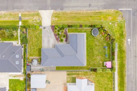 Photo of property in 13 Bell Street, Otane, 4202