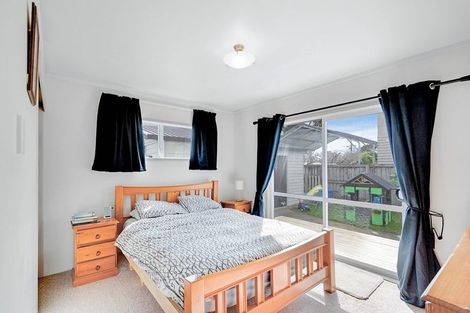 Photo of property in 300 Shakespeare Street, Leamington, Cambridge, 3432