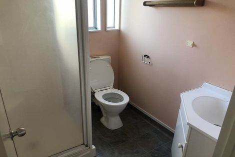 Photo of property in 1 Littler Place, Hamilton East, Hamilton, 3216