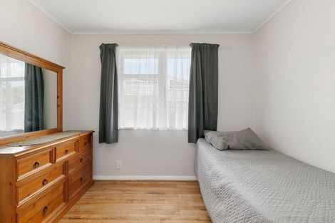 Photo of property in 80 Dowse Drive, Maungaraki, Lower Hutt, 5010