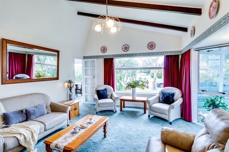 Photo of property in 22 Coventry Avenue, Tamatea, Napier, 4112