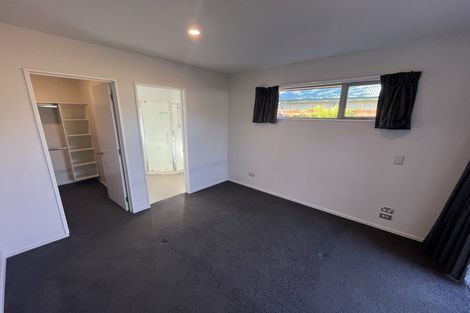 Photo of property in 11 Oakdene Place, Halswell, Christchurch, 8025