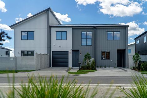 Photo of property in 8 Paraone Crescent, Takanini, 2112