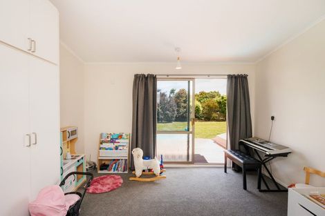 Photo of property in 35 Severn Street, Rongotea, 4476