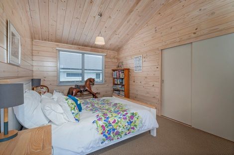 Photo of property in 132 Harbour Drive, Matarangi, Whitianga, 3592