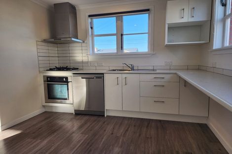 Photo of property in 217 Knights Road, Hutt Central, Lower Hutt, 5011