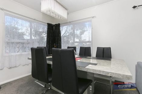 Photo of property in 64 Reynella Drive, Massey, Auckland, 0614