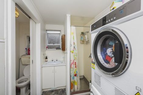 Photo of property in 157 Molesworth Street, New Plymouth, 4312