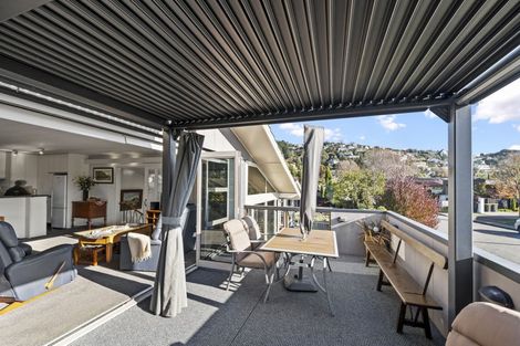 Photo of property in 1 Gunns Crescent, Cashmere, Christchurch, 8022