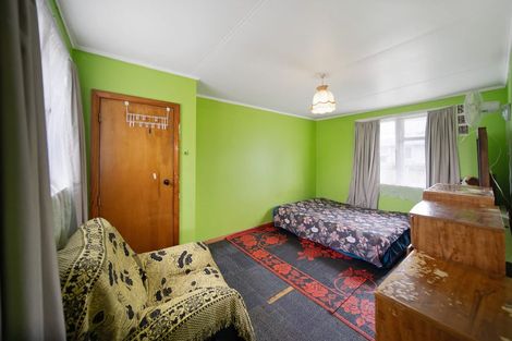 Photo of property in 33 Convair Crescent, Mangere, Auckland, 2022