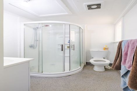 Photo of property in 143 Queen Street, North Dunedin, Dunedin, 9016