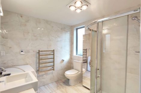 Photo of property in 56 Harrowglen Drive, Northcross, Auckland, 0630