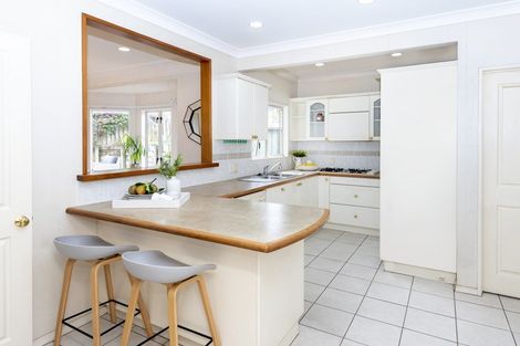 Photo of property in 26 Jane Eyre Drive, Somerville, Auckland, 2014