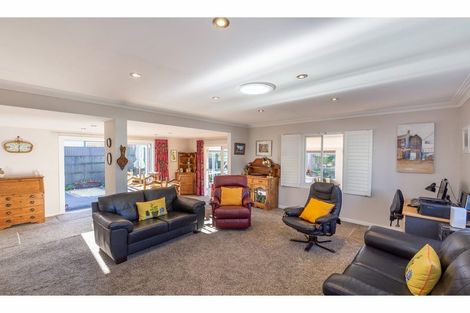 Photo of property in 38 Colombo Street, Cashmere, Christchurch, 8022