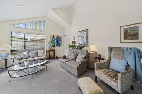 Photo of property in Miramar Villas, 21/3 Byron Street, Miramar, Wellington, 6022