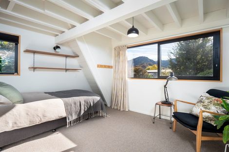 Photo of property in 13 Inverness Crescent, Arrowtown, 9302