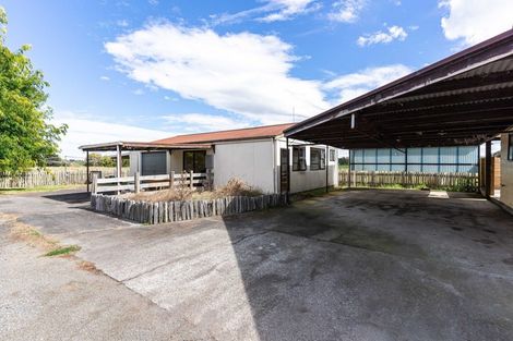 Photo of property in 2984 Cheltenham Hunterville Road, Cheltenham, Feilding, 4777