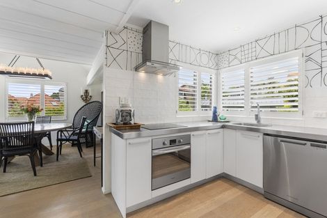Photo of property in 24 Crescent Road, Parnell, Auckland, 1052