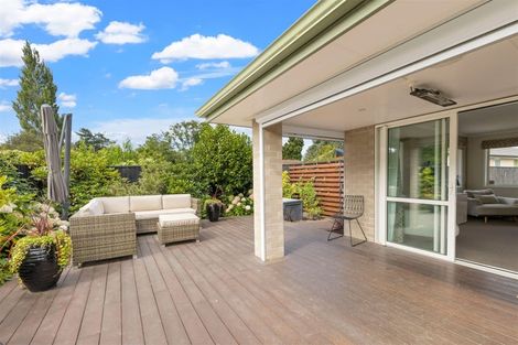 Photo of property in 15a Canberra Place, Redwood, Christchurch, 8051