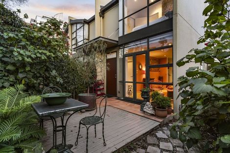 Photo of property in 4/16 Huron Street, Takapuna, Auckland, 0622