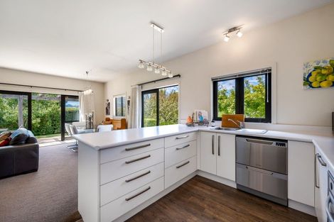 Photo of property in 2 Snowberry Street, Albert Town, Wanaka, 9305