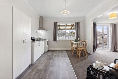 Photo of property in 195 College Street, West End, Palmerston North, 4412