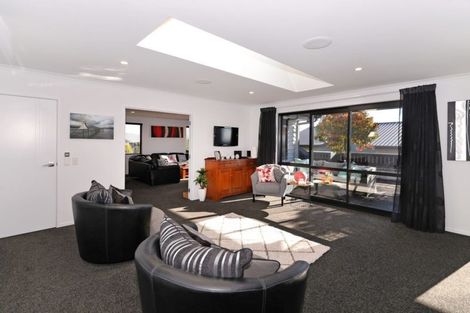 Photo of property in 98 Washbourn Drive, Richmond, 7020