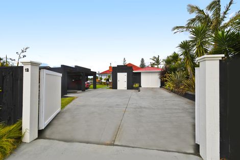Photo of property in 12 Totara Road, Leigh, 0985