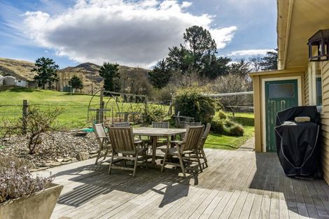 Photo of property in 9125 Hyde-middlemarch Road, Hyde, Ranfurly, 9397