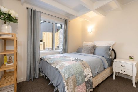 Photo of property in 132 Hinewa Road, Otumoetai, Tauranga, 3110