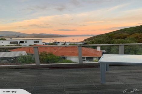 Photo of property in 9 Bayview Place, Cass Bay, Lyttelton, 8082