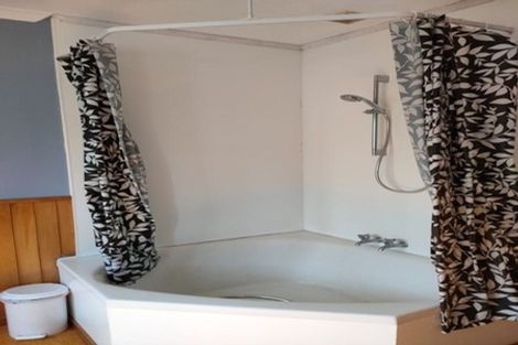 Photo of property in 1 Pascal Place, Flagstaff, Hamilton, 3210