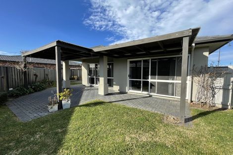 Photo of property in 6 Mana Place, Poraiti, Napier, 4112