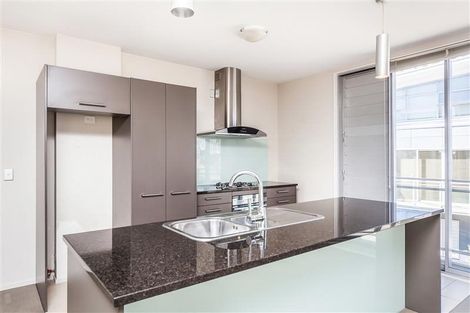 Photo of property in 35m Garnet Road, Westmere, Auckland, 1022